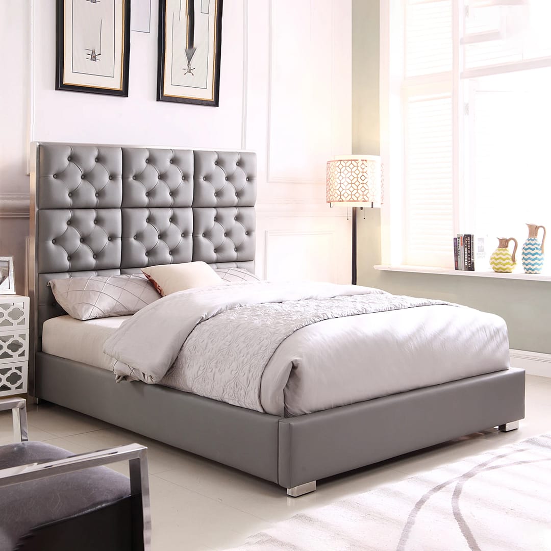 Billie Queen Size Upholstered Bed 1 Upholstered bed
