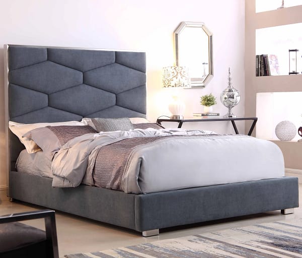 UPHOLSTERY BED