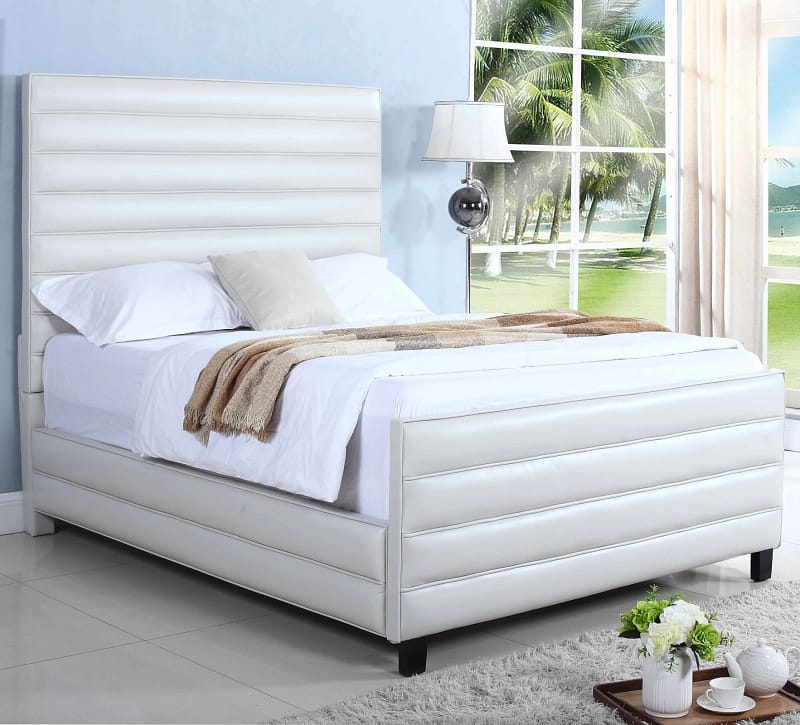 UPHOLSTERY BED